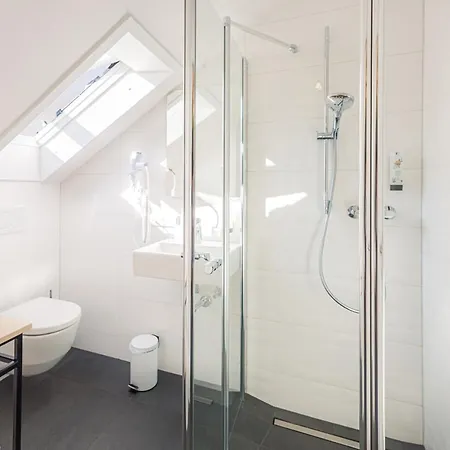 Hotel, Cafe & Restaurant Muehlenglueck Отель Оппенау