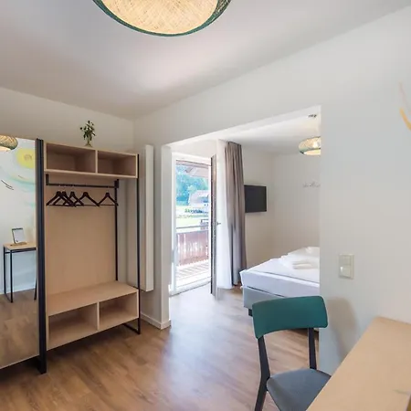 Отель Hotel, Cafe & Restaurant Muehlenglueck Оппенау