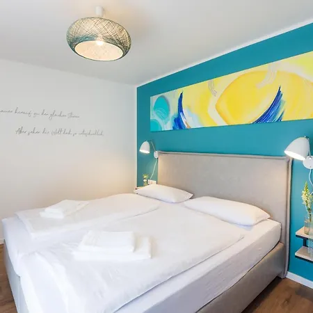 Hotel, Cafe & Restaurant Muehlenglueck Оппенау