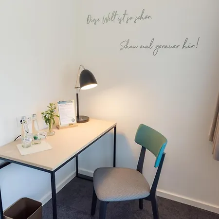 & Restaurant Muehlenglueck אופנאו