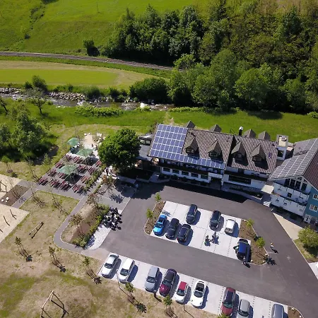 Hotel, Cafe & Restaurant Muehlenglueck Отель 3*