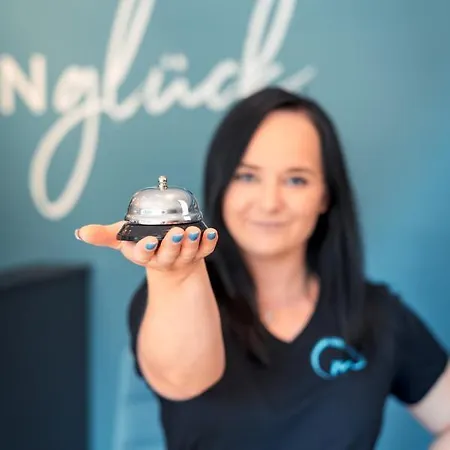 Hotel, Cafe & Restaurant Muehlenglueck Отель Оппенау