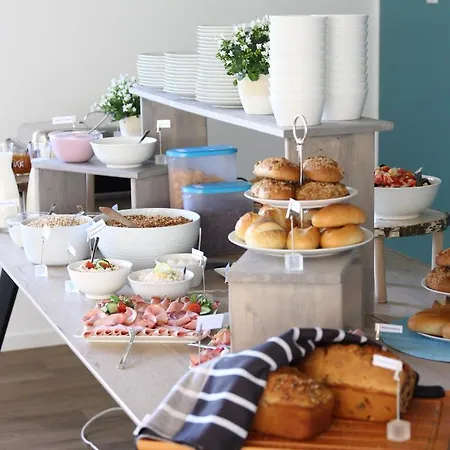 Отель Hotel, Cafe & Restaurant Muehlenglueck