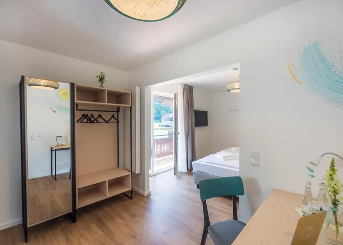 فندق Hotel, Cafe & Restaurant Muehlenglueck أوبناو