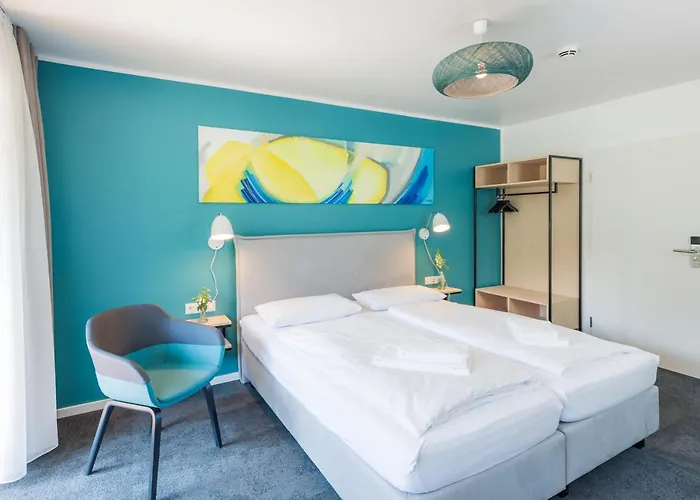 فندق Hotel, Cafe & Restaurant Muehlenglueck 3*