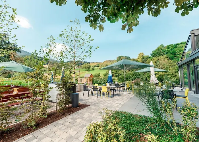 فندق Hotel, Cafe & Restaurant Muehlenglueck أوبناو