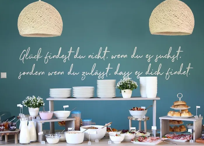 Hotel, Cafe & Restaurant Muehlenglueck فندق 3*