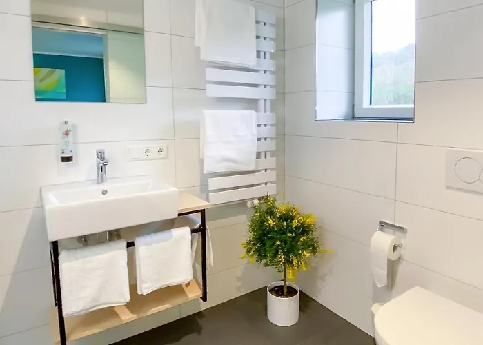 Hotel, Cafe & Restaurant Muehlenglueck فندق