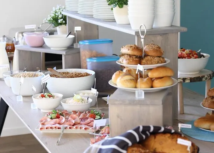 فندق Hotel, Cafe & Restaurant Muehlenglueck